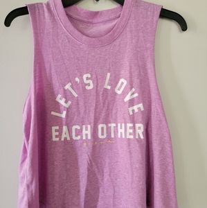 Sleeveless t-shirt